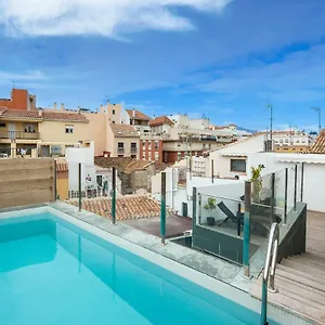 New -shared Pool & Solarium- 1a Apartment